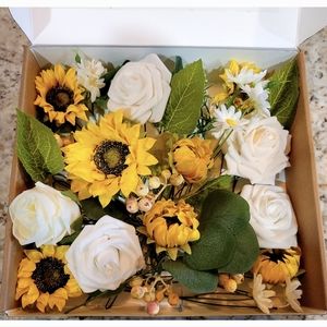 Ling's Moment Sunflower and White Rose Flowers